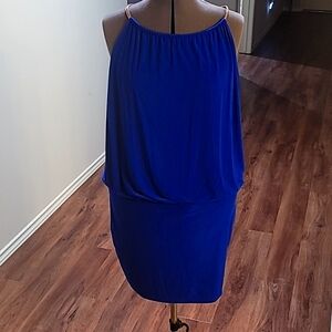 1 piece midi dress size xl. Great for date night or girls night